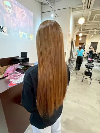 ロング カラー LUCK ユナのヘアスタイル