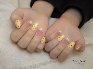 ネイル Mira Nail Studioのネイルデザイン
