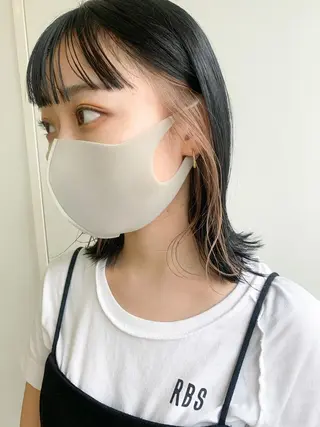 ミディアム 💜ショート💜 ウルフ、ボブ二色亜美のヘアスタイル