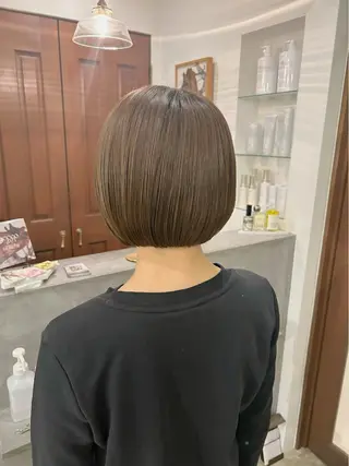ショート 谷澤 朋佳のヘアスタイル