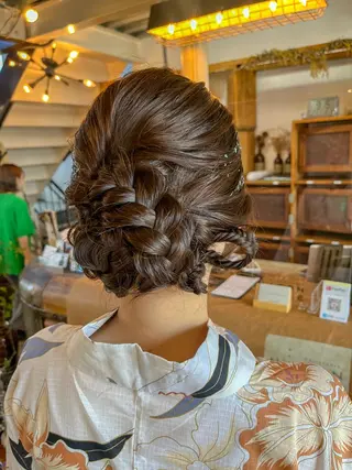 ロング ヘアアレンジ 佐藤 美聡のヘアスタイル