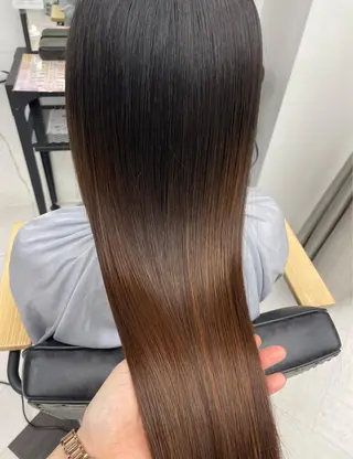 ロング カラー パーマ ヘアアレンジ メンズ キッズ ネイル マツエク・マツパ アイブロウ mona/ ストレートスタイル✨のヘアスタイル