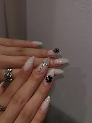 ネイル nailsby kotomiのネイルデザイン