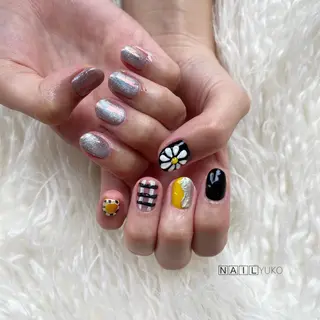 ネイル fruitful + YUKOのネイルデザイン