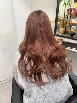ロング 新宿/ベージュ/ 透明感カラー/タクマのヘアスタイル