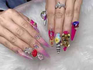 ロング ネイル 《LB》ラブリエ Nail&eyeのマツエク・マツパデザイン