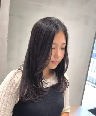 ロング 伊藤 光成のヘアスタイル