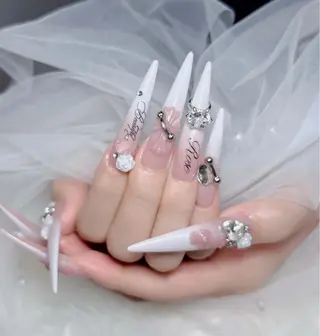 ネイル Lenie Nail Salonのネイルデザイン