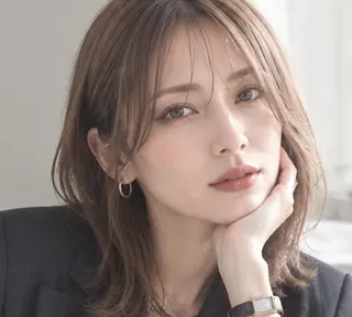 ミディアム アラサー女子向け♡ 井手麻梨栄のヘアスタイル