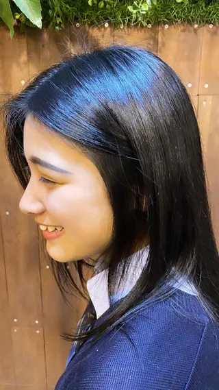 セミロング カラー 🌻秋山 夏樹🌻のヘアスタイル