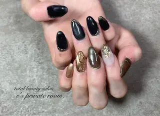 ネイル LAVISH 大和店 🤱子連れ大歓迎のネイルデザイン