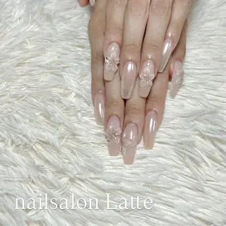 ネイル Nailsalon Latteのネイルデザイン
