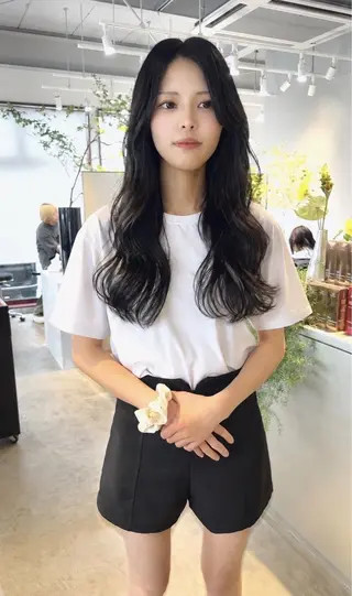 ロング 似合わせレイヤー 手塚亮汰のヘアスタイル