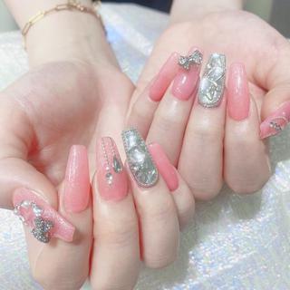 ネイル Queens テイのネイルデザイン