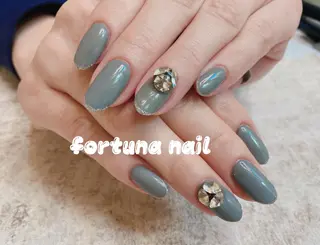 ネイル Nail •Head スパFortunaのネイルデザイン