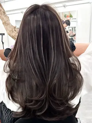 ロング カラー ヘアアレンジ 🫧透明感カラー/ Wカラー🫧namiのヘアスタイル