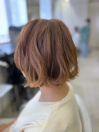 ショート カラー むとう ひろみのヘアスタイル