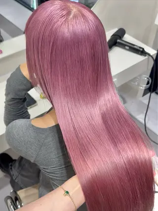 ロング カラー ピンクカラー美容師 新宿美容室🎀のヘアスタイル