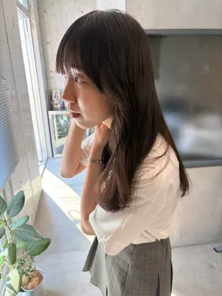セミロング 透明感カラー/似合わ せカット/大島実加永のヘアスタイル