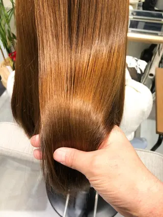 セミロング カラー 髪質改善 suzukiのヘアスタイル