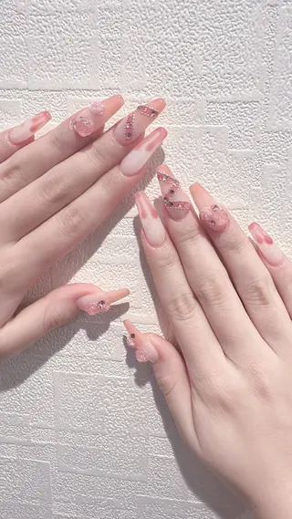 ネイル D-BEAUTY Nailsalonのネイルデザイン