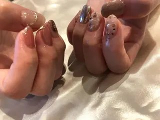 ネイル パラあり！フィルイン 美フォルムのネイルデザイン
