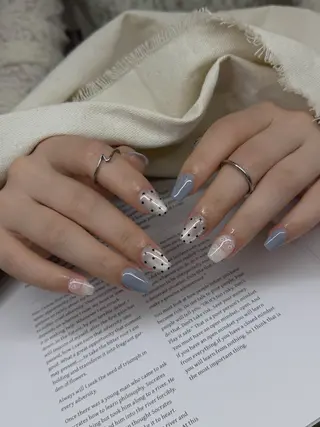 ネイル Mira Nail Studioのネイルデザイン