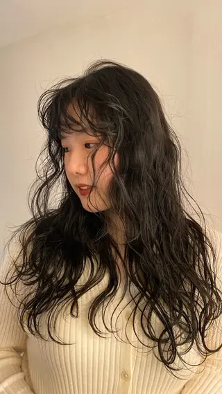 ロング カラー パーマ ヘアアレンジ レイヤーカット パーマ/髪質改善のヘアスタイル