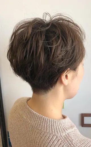 ショート 物江 竜のヘアスタイル