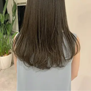 ロング オリーブベージュ きょうかのヘアスタイル