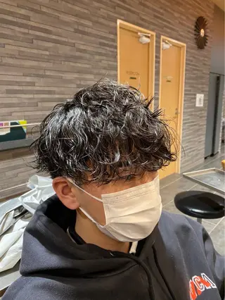 パーマ メンズ 川野 柚奈のヘアスタイル