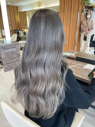 ロング カラー デザインカラー、艶髪 大塚 耕平のヘアスタイル