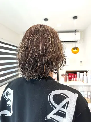 ショート カラー パーマ イロアイヘアー Renのヘアスタイル