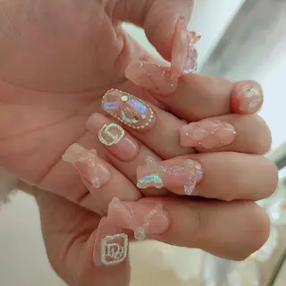 ネイル RUNWAY のネイルデザイン