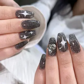 ネイル Queen's ゆなのネイルデザイン