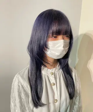 ミディアム 顔まわり/W カラー/リョウのヘアスタイル