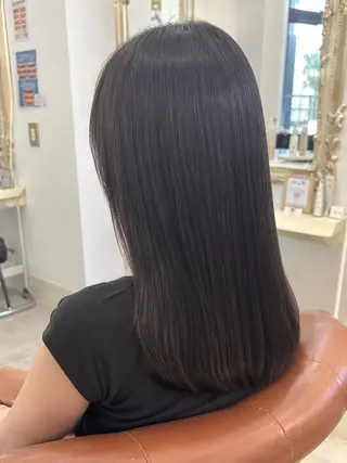 セミロング 志村 梨帆のヘアスタイル