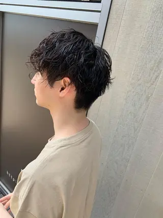 ショート カラー パーマ メンズ ハイトーンカラー🤍 山下 優華のヘアスタイル