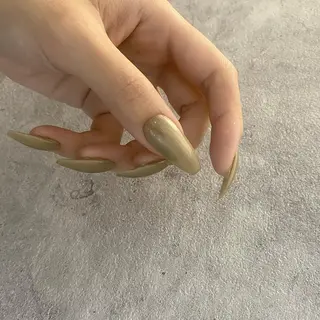 ネイル Ray. ／綺麗目ニュアンスのネイルデザイン
