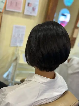 ショート 冨士 美織のヘアスタイル
