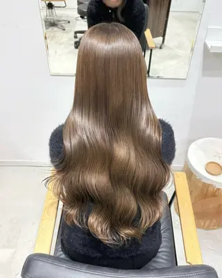ロング カラー 木谷 彩音のヘアスタイル