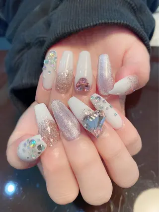 セミロング ネイル 《LB》ラブリエ Nail&eyeのマツエク・マツパデザイン