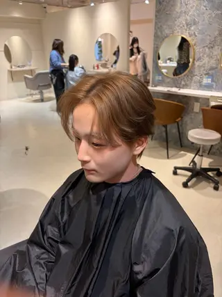 ショート カラー CreBiA あきとのヘアスタイル