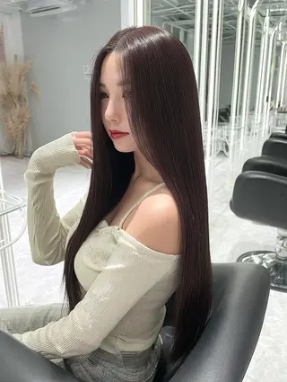 セミロング FOCUS JAPAN4のヘアスタイル