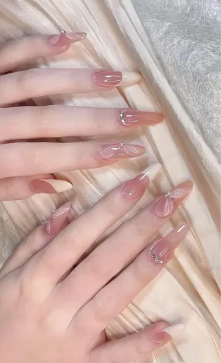 ネイル akina nailsのネイルデザイン