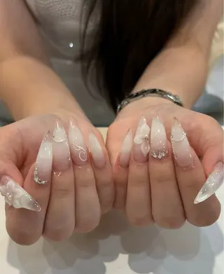 ネイル NiJi Nailsのネイルデザイン