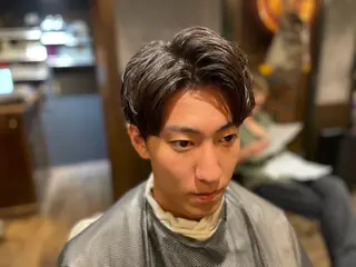 パーマ 京都フェードカット 田嶋勇祐のヘアスタイル