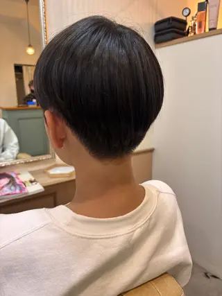 ショート 山田 愛のヘアスタイル
