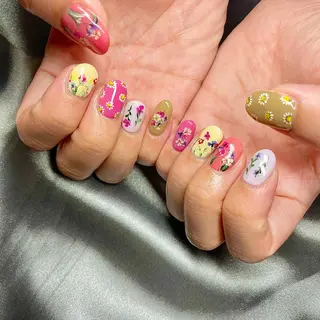 ミディアム カラー パーマ ヘアアレンジ メンズ キッズ ネイル マツエク・マツパ アイブロウ el. by Aoのネイルデザイン