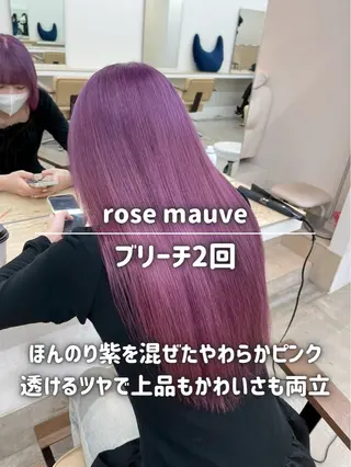 ロング カラー ナチュラルカラー/ ハイトーン AMIのヘアスタイル